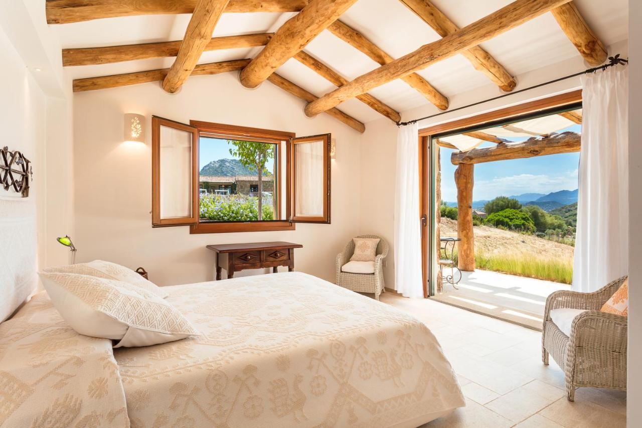 Bed and Breakfast Albero Capovolto Golfo Aranci Exterior foto