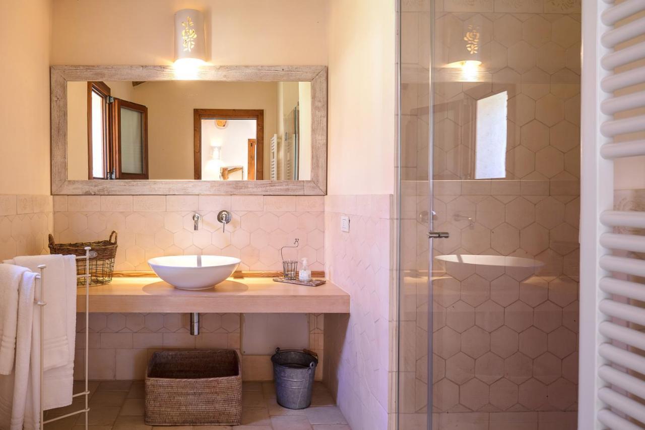 Bed and Breakfast Albero Capovolto Golfo Aranci Exterior foto