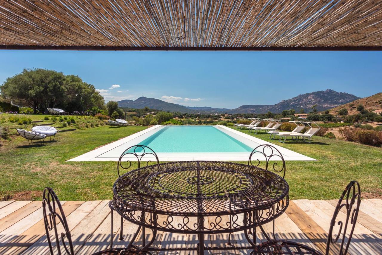 Bed and Breakfast Albero Capovolto Golfo Aranci Exterior foto